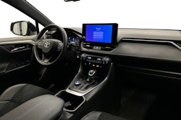 punainen Toyota RAV4 2025 kuva 9.