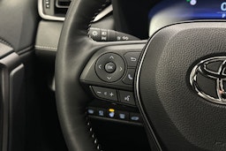 punainen Toyota RAV4 2025 kuva 20.