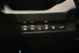 punainen Toyota RAV4 2025 kuva 22.