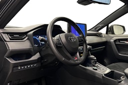 musta Toyota RAV4 2025 kuva 3.