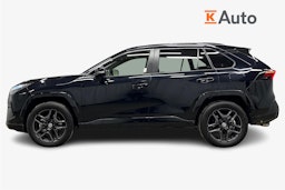 musta Toyota RAV4 2025 kuva 6.