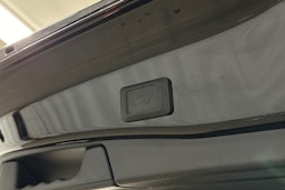 musta Toyota RAV4 2025 kuva 26.