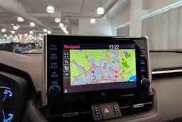 Harmaa Toyota RAV4 Plug-in 2020 kuva 31.
