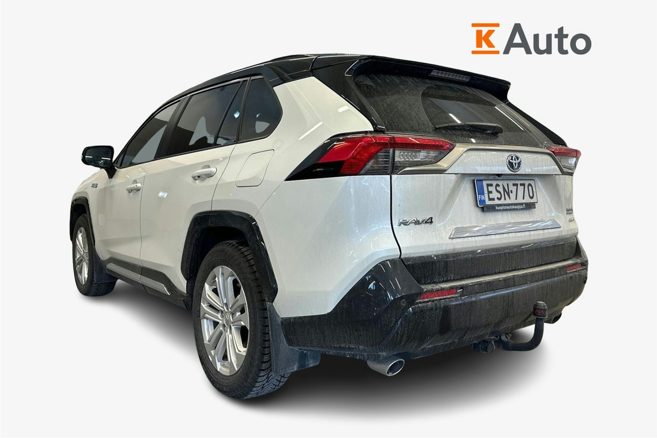 Valkoinen Toyota RAV4 Plug-in 2020 kuva 2.