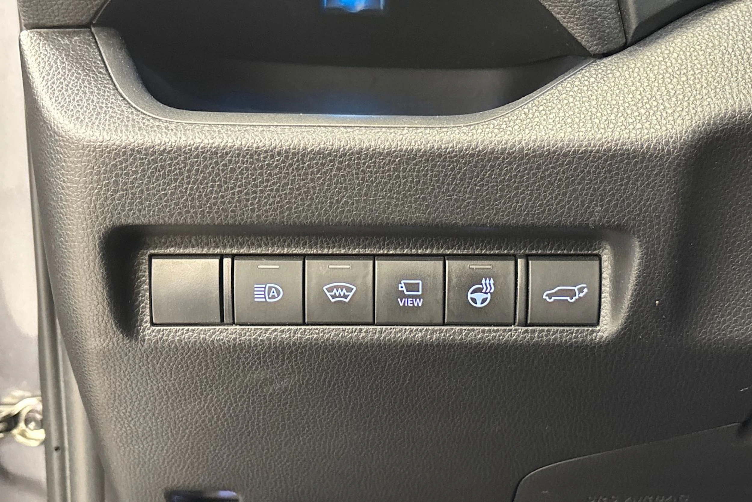 harmaa Toyota RAV4 Plug-in 2020 kuva 23.