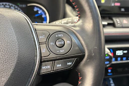 harmaa Toyota RAV4 Plug-in 2020 kuva 25.
