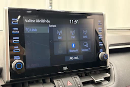 harmaa Toyota RAV4 Plug-in 2020 kuva 29.