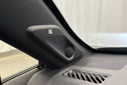harmaa Toyota RAV4 Plug-in 2020 kuva 33.
