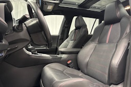 valkoinen Toyota RAV4 Plug-in 2021 kuva 28.