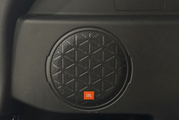 valkoinen Toyota RAV4 Plug-in 2021 kuva 33.