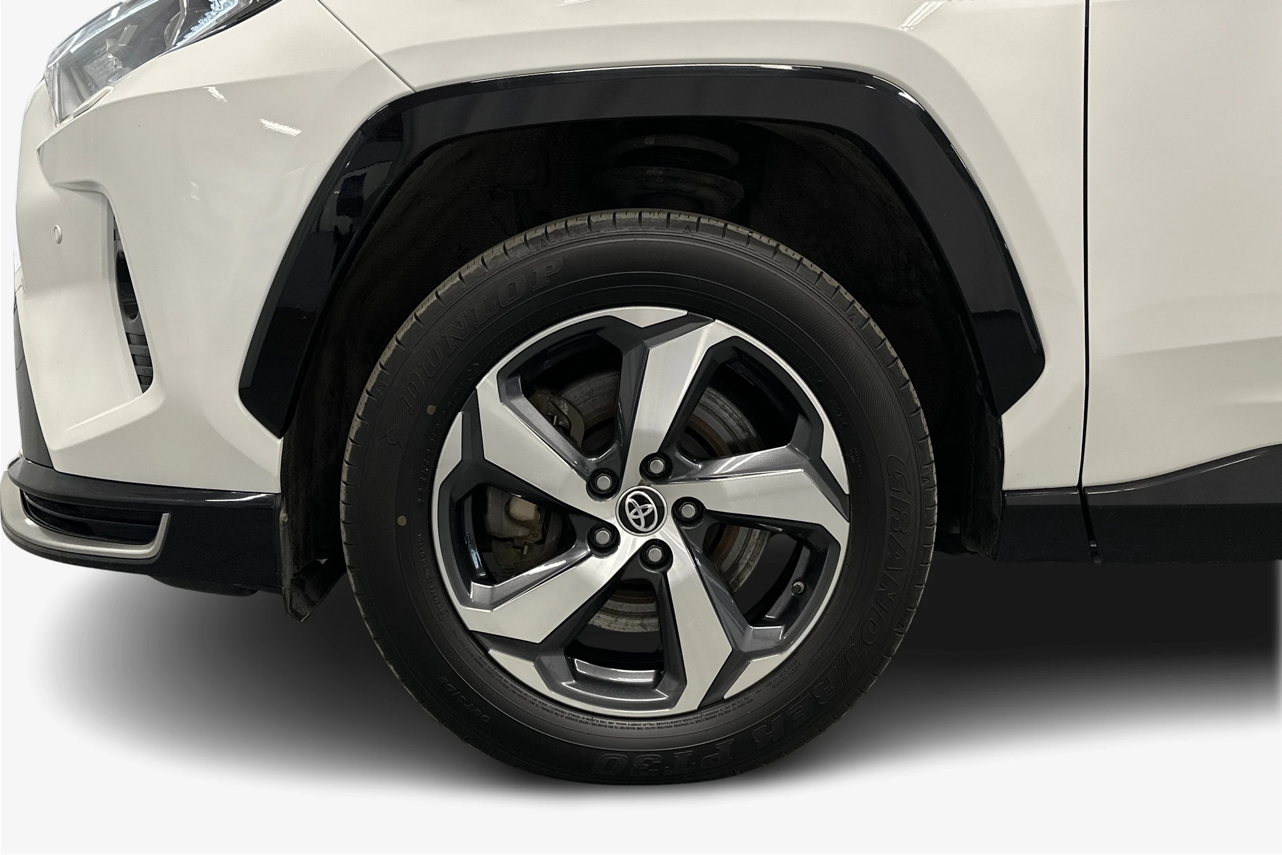 valkoinen Toyota RAV4 Plug-in 2021 kuva 9.