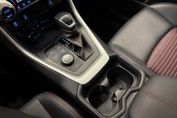harmaa Toyota RAV4 Plug-in 2021 kuva 21.