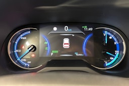 Harmaa Toyota RAV4 Plug-in 2021 kuva 20.
