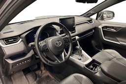 harmaa Toyota RAV4 Plug-in 2021 kuva 3.