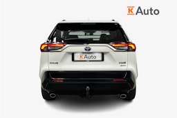 valkoinen Toyota RAV4 Plug-in 2022 kuva 3.