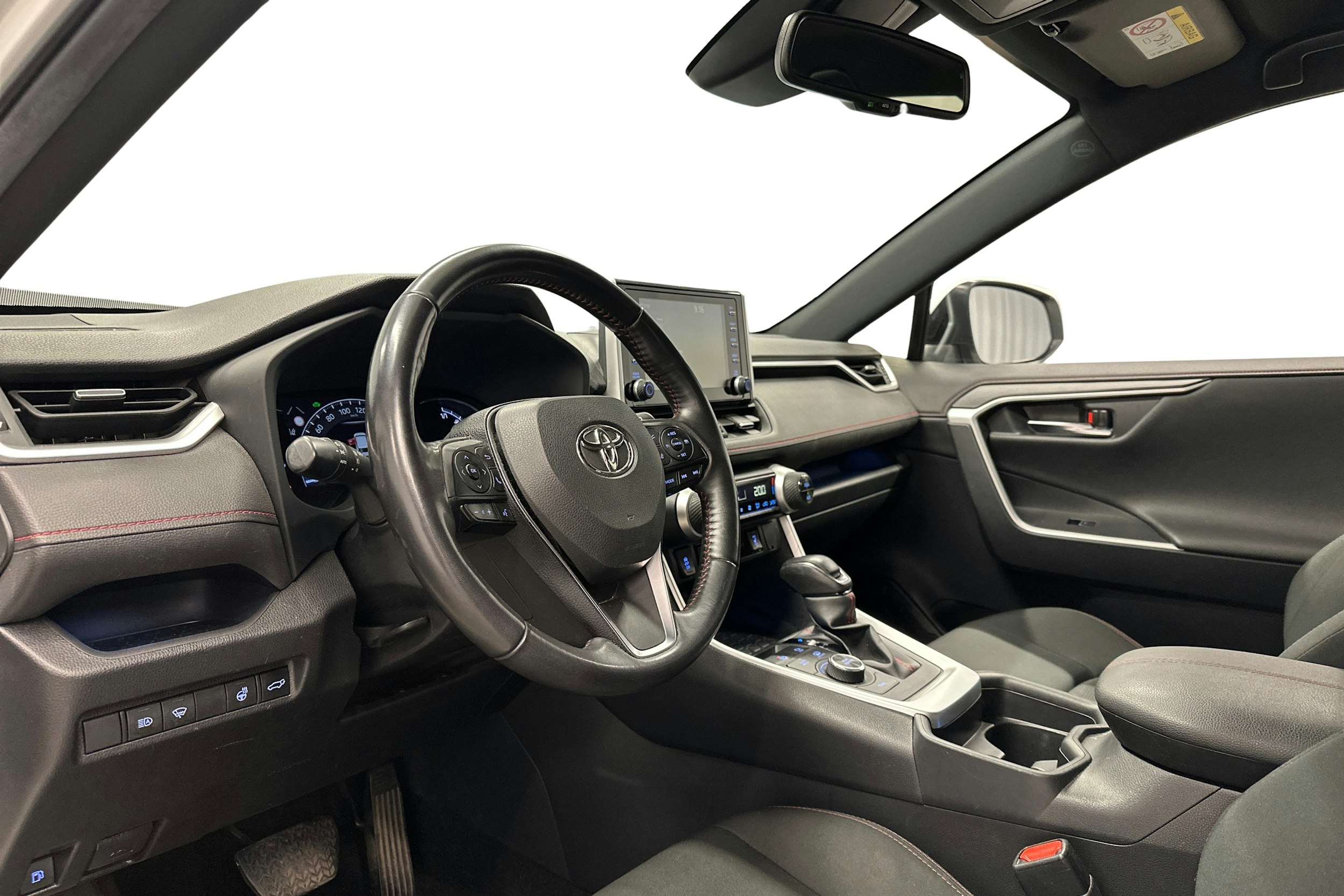 valkoinen Toyota RAV4 Plug-in 2022 kuva 7.