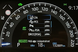 valkoinen Toyota RAV4 Plug-in 2022 kuva 22.