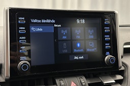 valkoinen Toyota RAV4 Plug-in 2022 kuva 24.