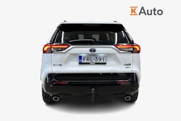 valkoinen Toyota RAV4 Plug-in 2022 kuva 3.