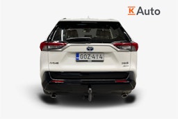 Valkoinen Toyota RAV4 Plug-in 2022 kuva 3.