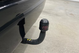 Valkoinen Toyota RAV4 Plug-in 2022 kuva 31.