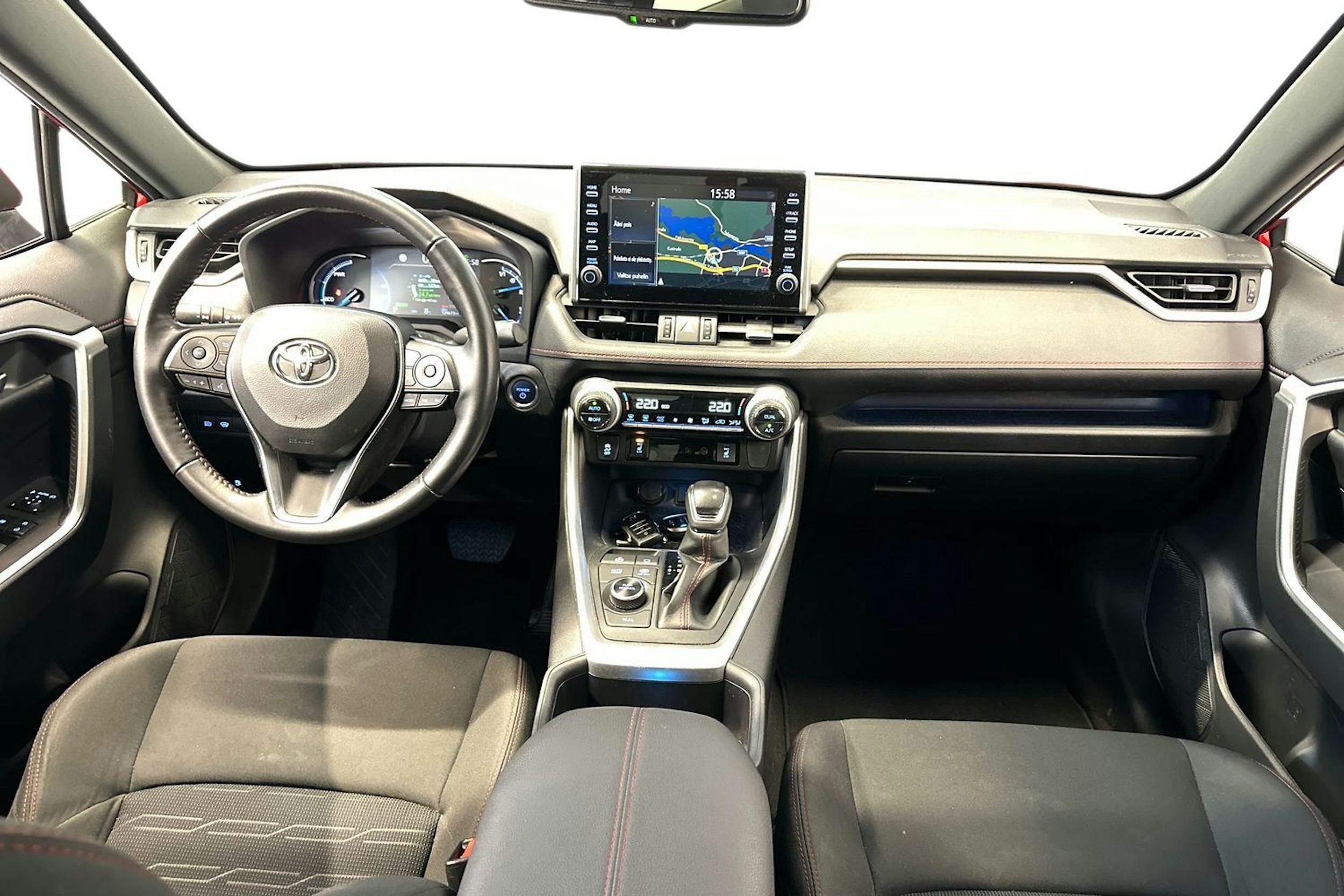 Punainen Toyota RAV4 Plug-in 2022 kuva 10.
