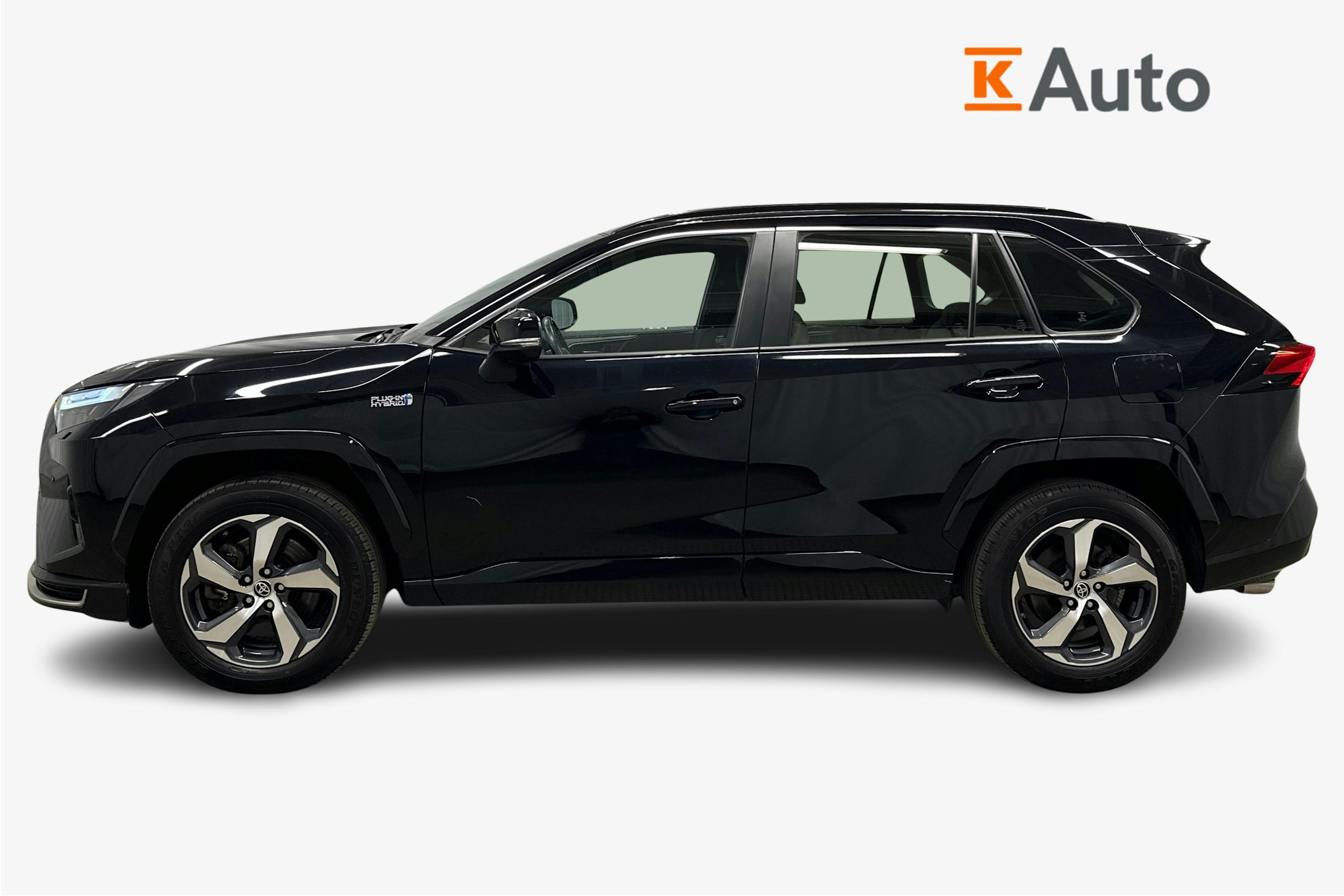 musta Toyota RAV4 Plug-in 2022 kuva 5.