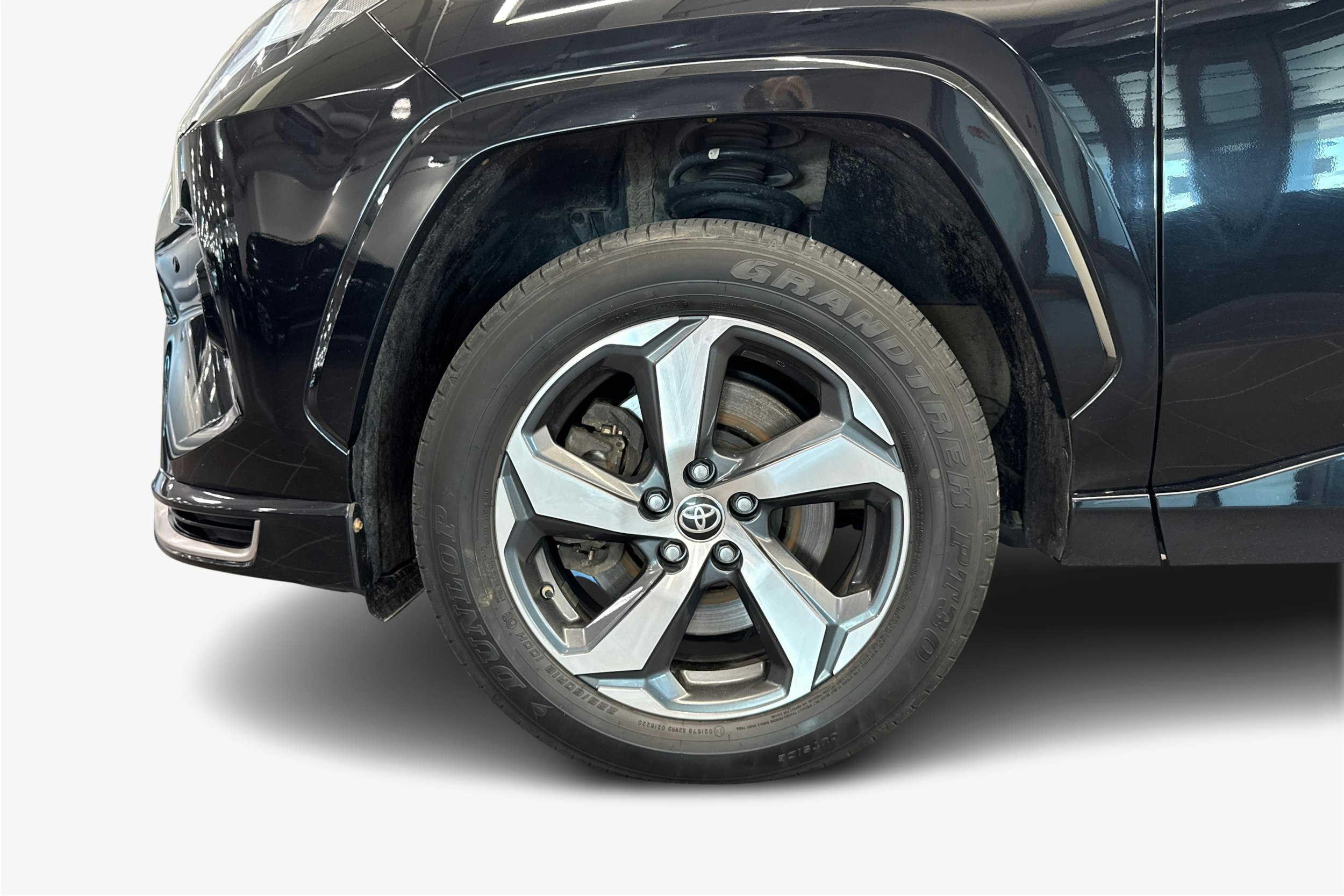 Musta Toyota RAV4 Plug-in 2022 kuva 9.