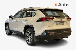 valkoinen Toyota RAV4 Plug-in 2022 kuva 2.