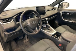 valkoinen Toyota RAV4 Plug-in 2022 kuva 3.