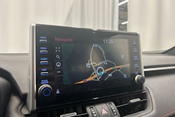 valkoinen Toyota RAV4 Plug-in 2022 kuva 22.