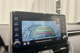 valkoinen Toyota RAV4 Plug-in 2022 kuva 24.