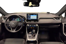 valkoinen Toyota RAV4 Plug-in 2022 kuva 7.