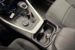 valkoinen Toyota RAV4 Plug-in 2022 kuva 20.