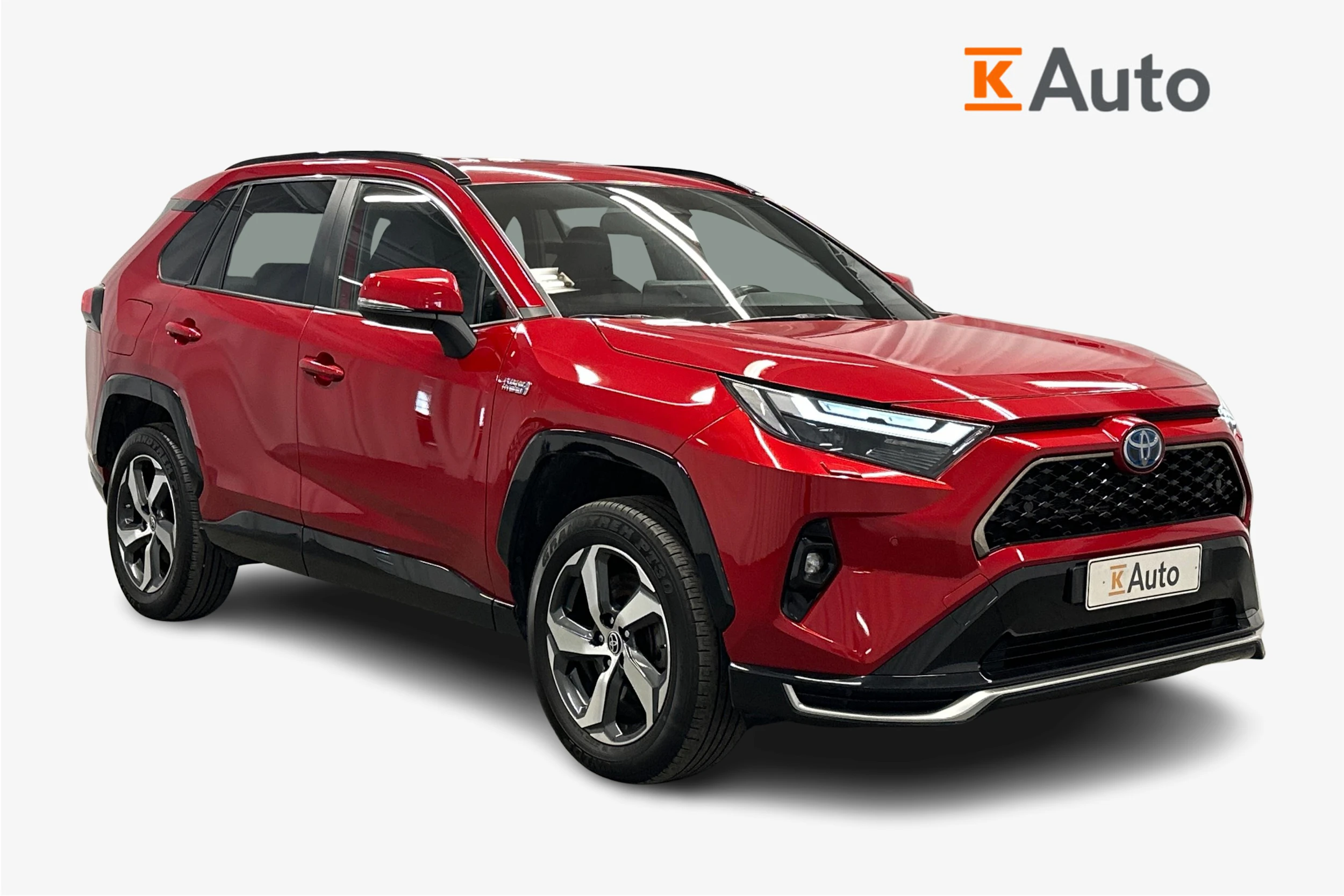 punainen Toyota RAV4 Plug-in 2023 kuva 1.
