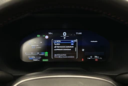 punainen Toyota RAV4 Plug-in 2023 kuva 25.