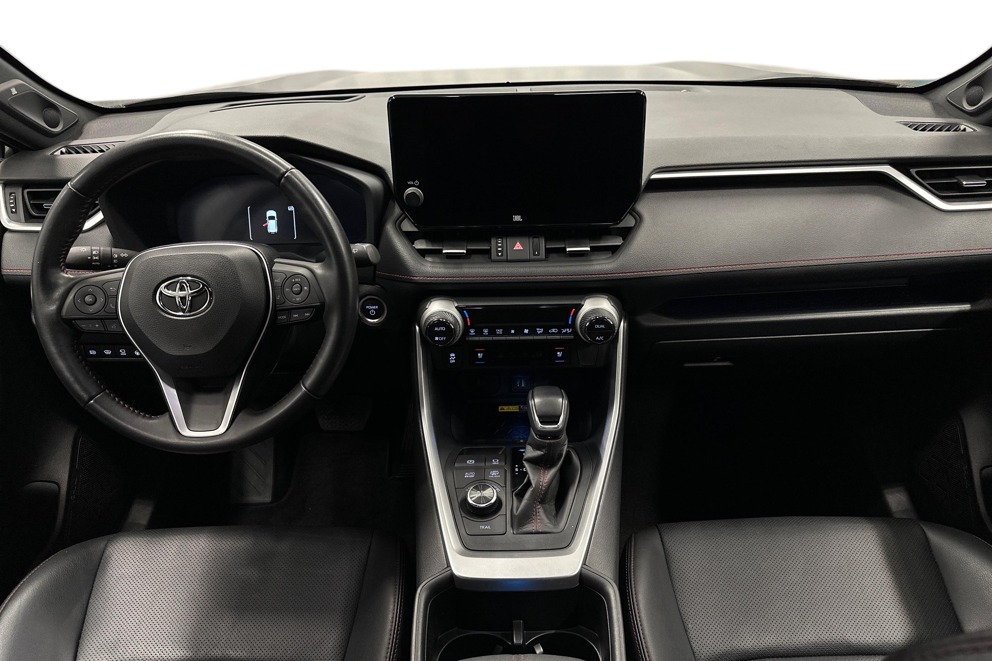 Toyota RAV4 Plug-In 2023, kuva 7/34