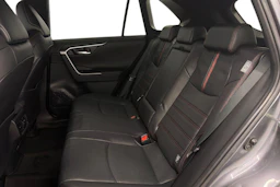 harmaa Toyota RAV4 Plug-in 2023 kuva 8.