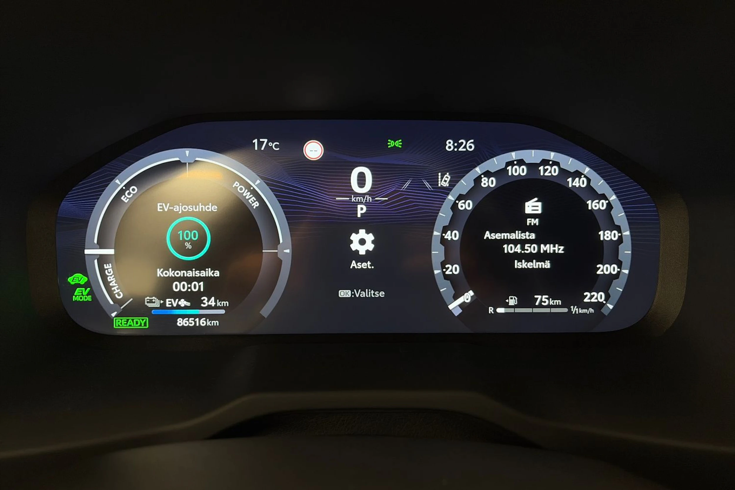 harmaa Toyota RAV4 Plug-in 2023 kuva 12.