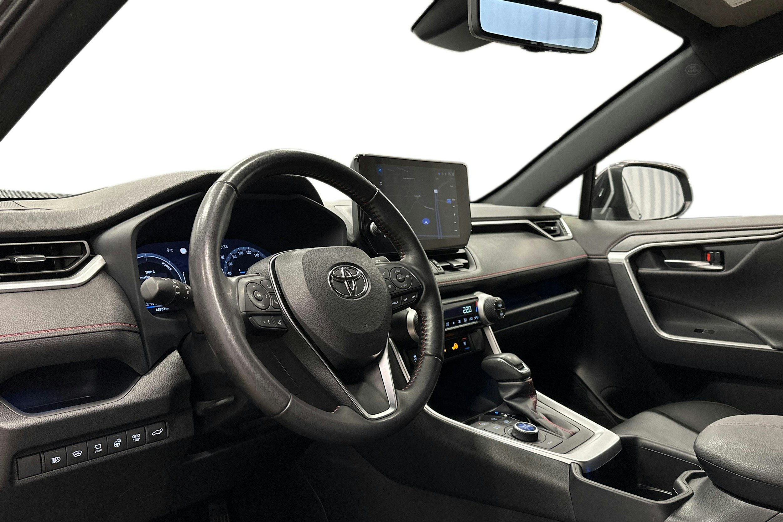 harmaa Toyota RAV4 Plug-in 2023 kuva 7.