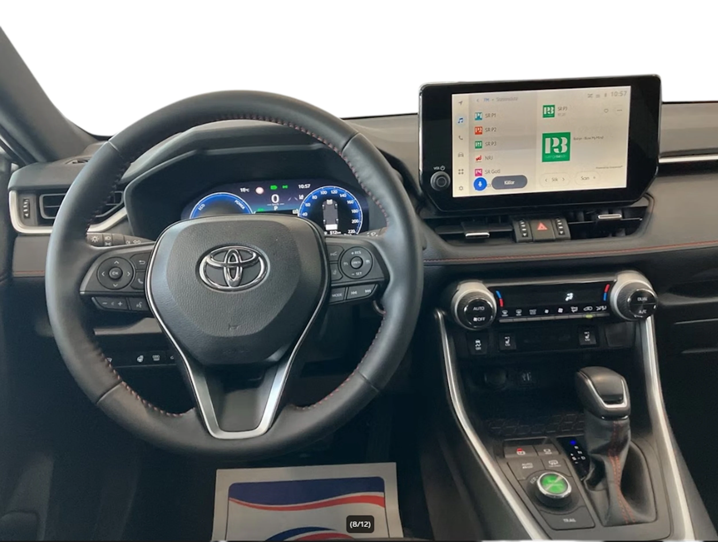 Toyota RAV4 Plug-in 2023 kuva 4.