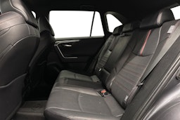 harmaa Toyota RAV4 Plug-in 2023 kuva 8.