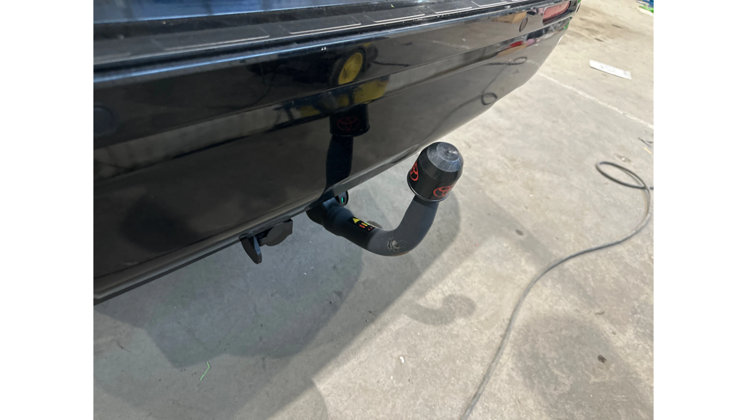 met. harmaa Toyota RAV4 Plug-in 2023 kuva 8.