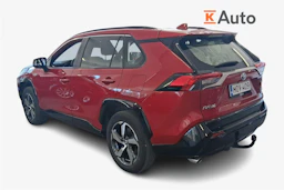 met. punainen Toyota RAV4 Plug-in 2023 kuva 2.