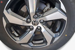 met. punainen Toyota RAV4 Plug-in 2023 kuva 9.