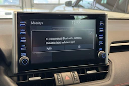 met. punainen Toyota RAV4 Plug-in 2023 kuva 22.