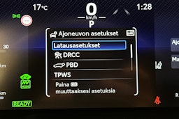 valkoinen Toyota RAV4 Plug-in 2024 kuva 24.