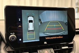 valkoinen Toyota RAV4 Plug-in 2024 kuva 27.
