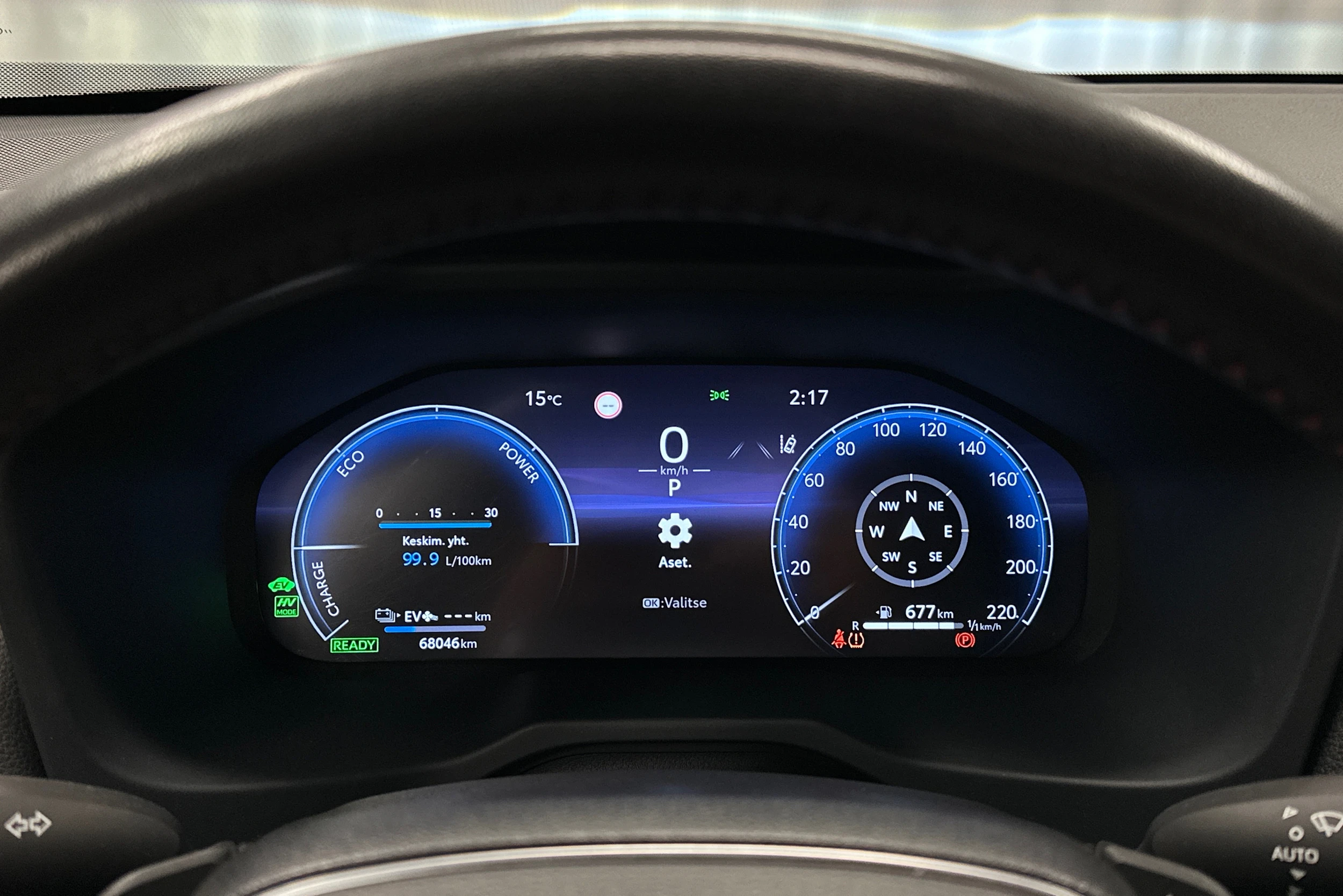 hopea Toyota RAV4 Plug-in 2024 kuva 17.