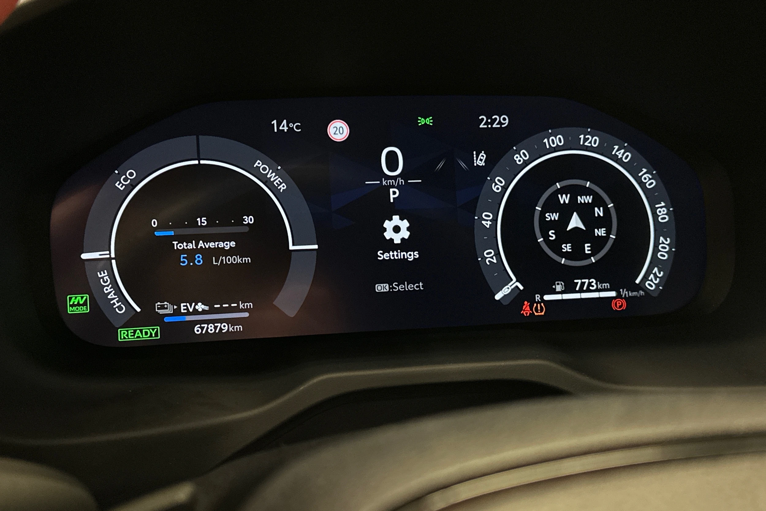 Toyota RAV4 Plug-in 2024 kuva 32.